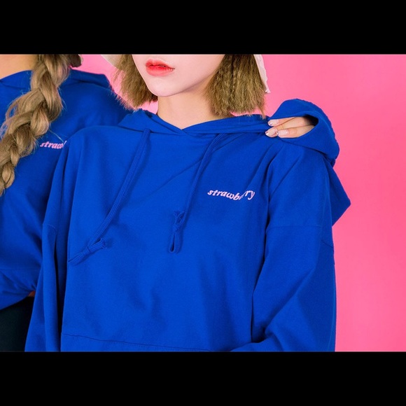 CHUU blue hoodie - Picture 2 of 5